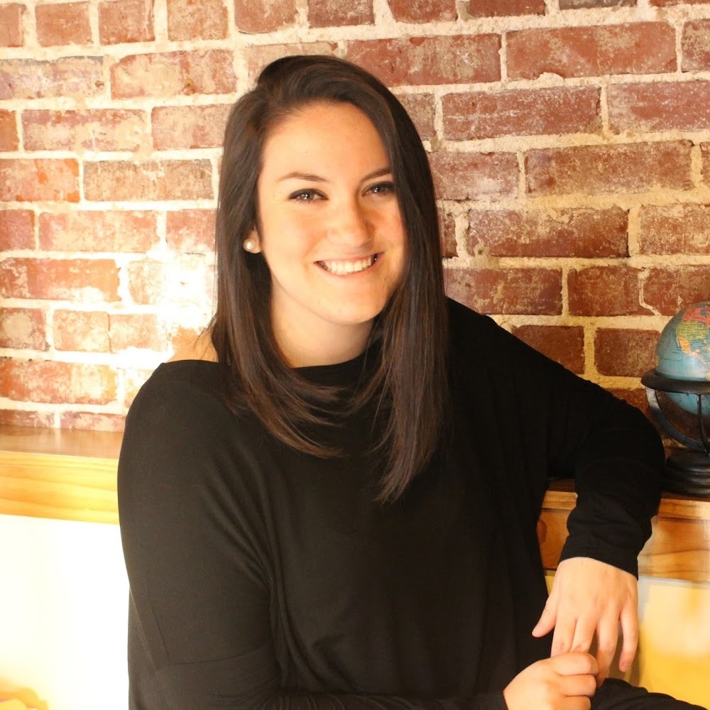 Meet your Posher, Claire
